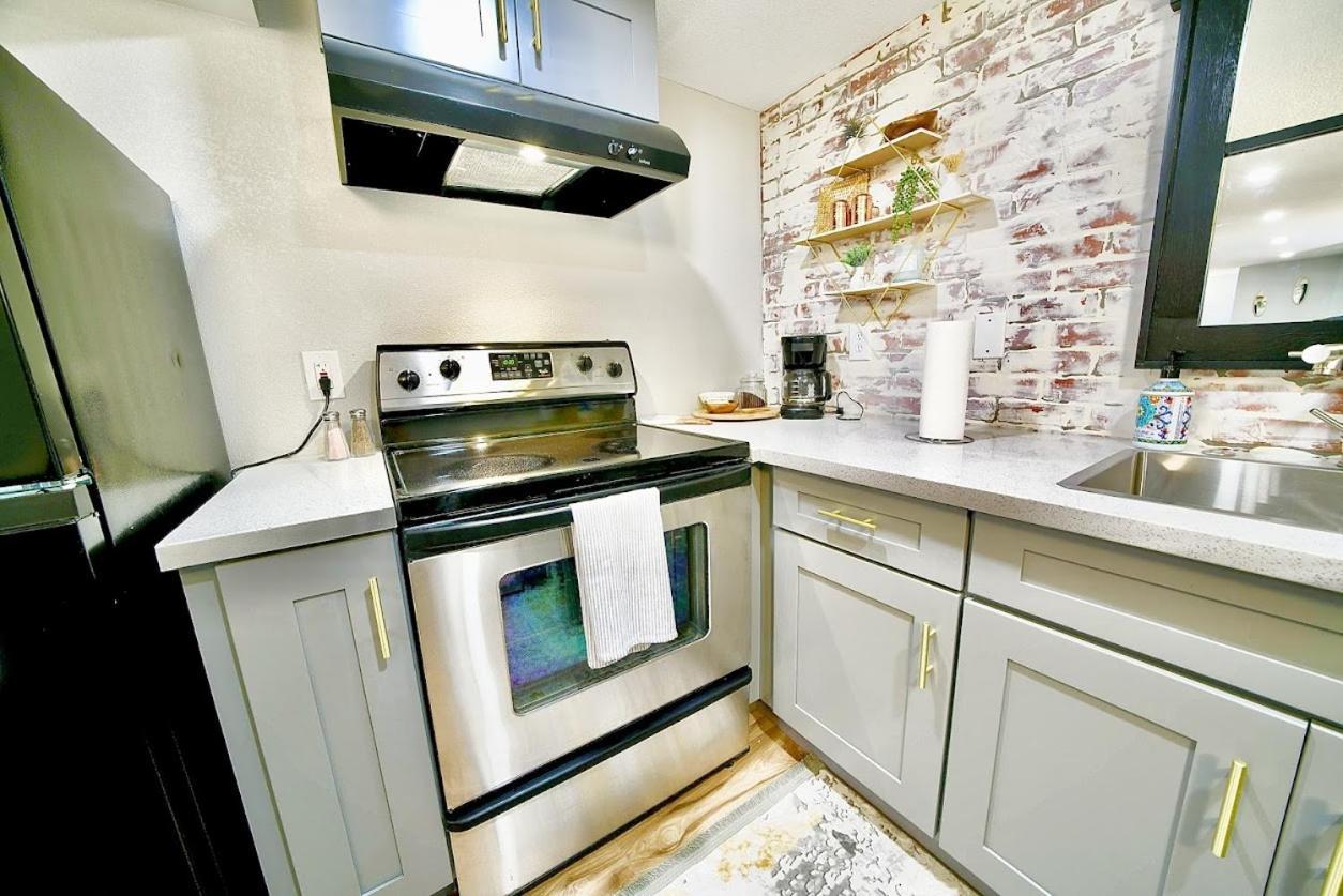 Villa Monteith Hideaway In Downtown Monteith District Albany Esterno foto